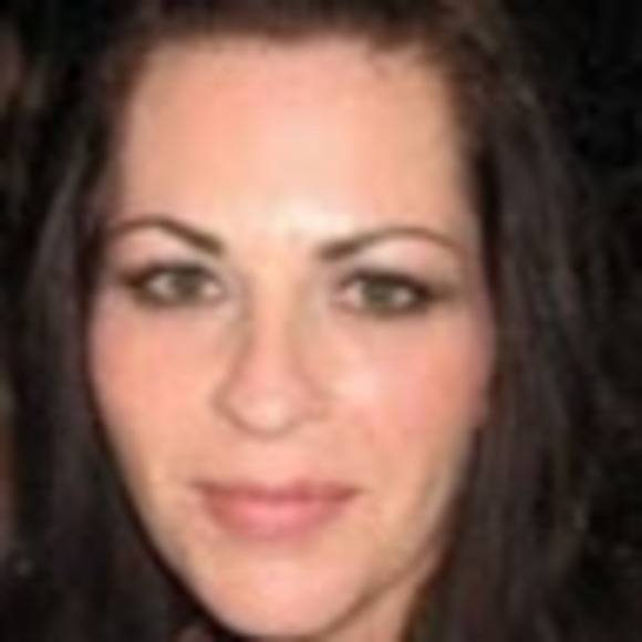 Meet your Posher, Becki - Picture 1 of 1